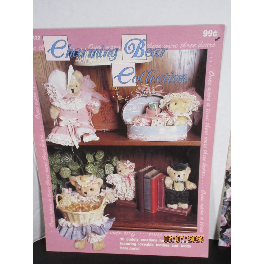 Vintage Crochet Pattern Book Lot Teddy Bear Clothes Doll Fashion Bedspreads 9pc - Picture 8 of 11